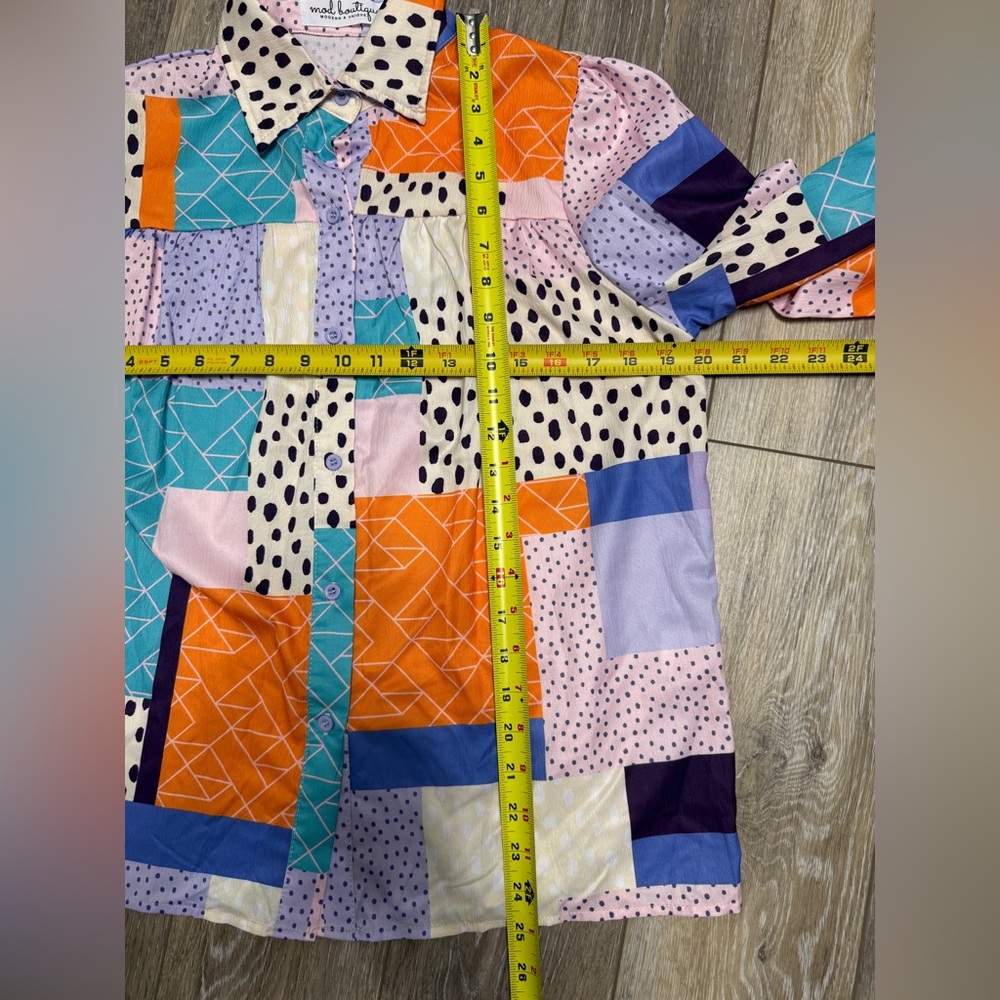 #12) Mod Boutique Colorful Patchwork Button Down … - image 3
